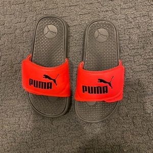Boys Puma slides